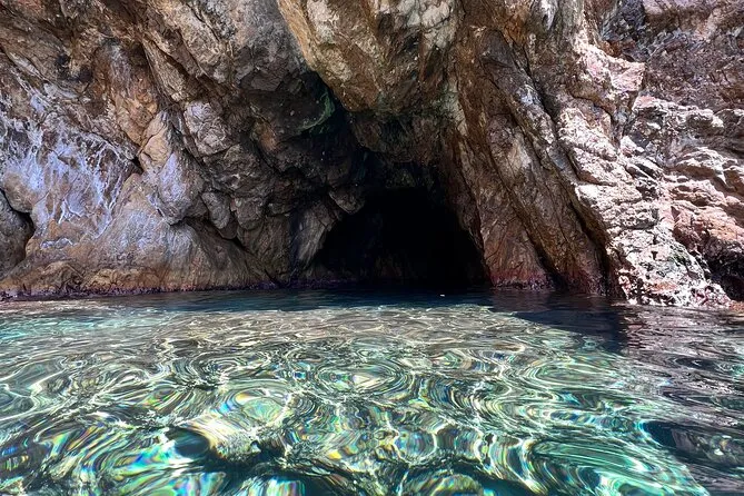 Giant granite boulders at The Baths National Park on Virgin Gorda — a highlight stop on full-day snorkeling charters from Tortola in the British Virgin Islands